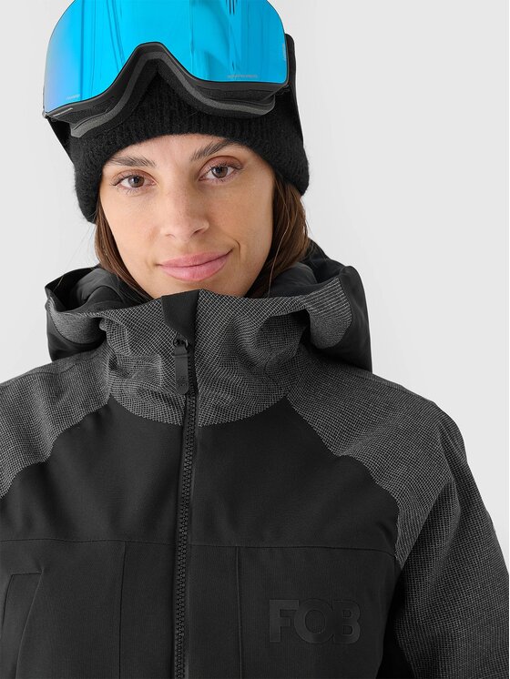 4F 4F Kurtka snowboardowa 4FWAW24TTJAF587-20S Czarny Regular Fit