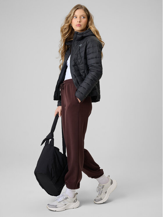 4F 4F Kurtka puchowa EVERYDAY ACTIVE Czarny Slim Fit