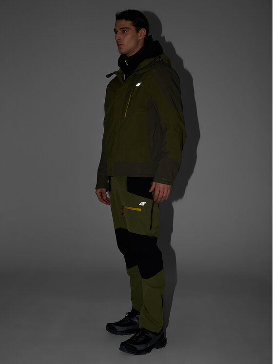 4F 4F Spodnie outdoor TREKKING Khaki Regular Fit