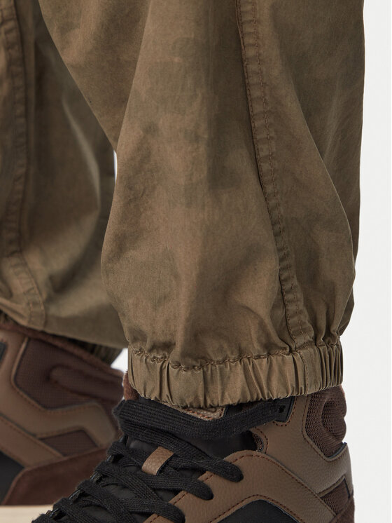 G-Star Raw G-Star Raw Kalhoty z materiálu Snow Track D28374-E397 Khaki Regular Fit