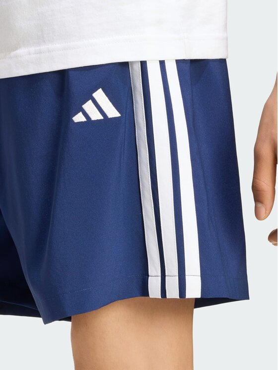 adidas adidas Szorty sportowe 168453 Niebieski jasny Regular Fit