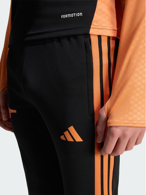adidas adidas Spodnie dresowe 169148 Czarny Slim Fit