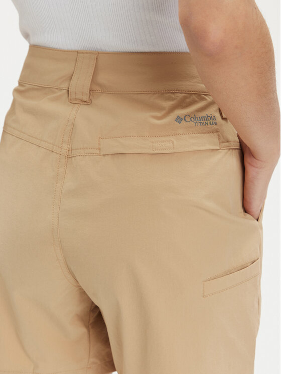 Columbia Columbia Pantaloni scurți sport Summit Valley™ Short 2072494 Bej Active Fit