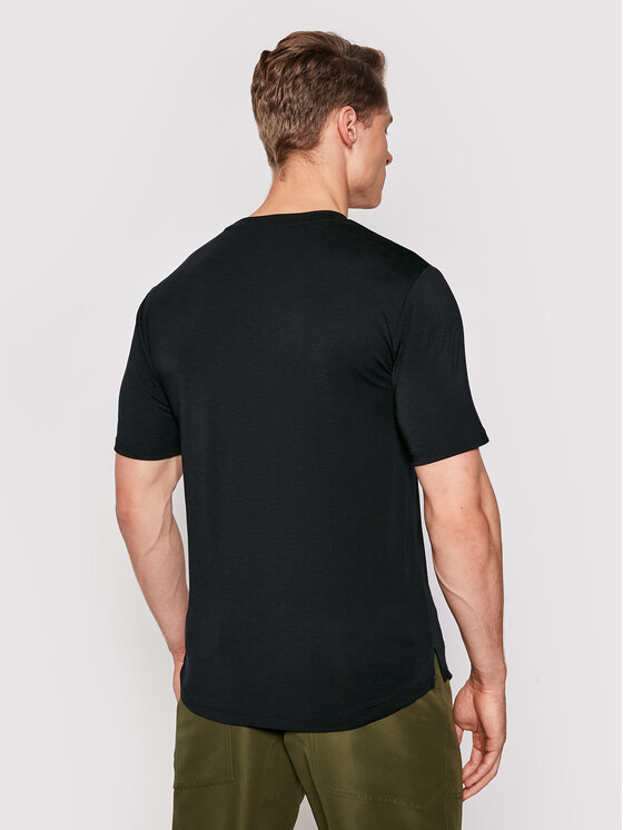 New Balance New Balance T-Shirt MT03173 Czarny Regular Fit