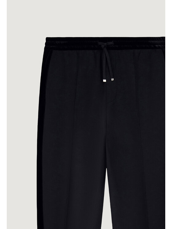 Armani Exchange Armani Exchange Pantaloni da tuta XM002924 AF19936 Nero Casual Fit