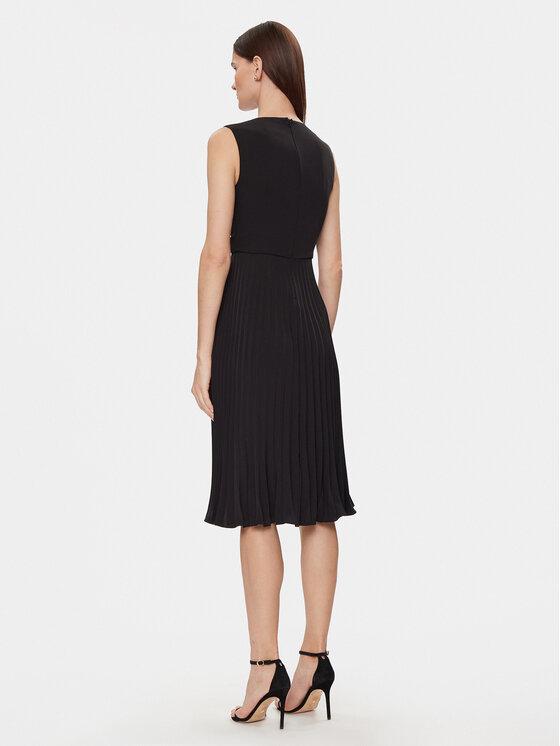 Nissa Nissa Sukienka koktajlowa RZ14841 Czarny Regular Fit
