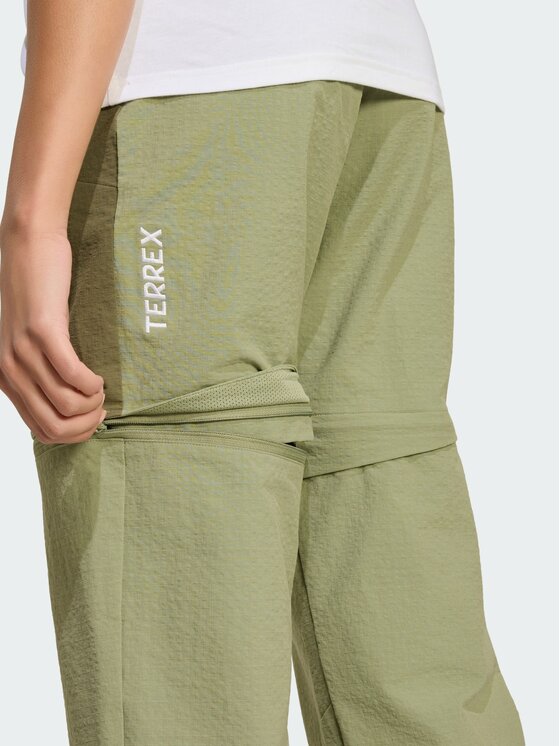 adidas adidas Spodnie outdoor 161749 Zielony Regular Fit