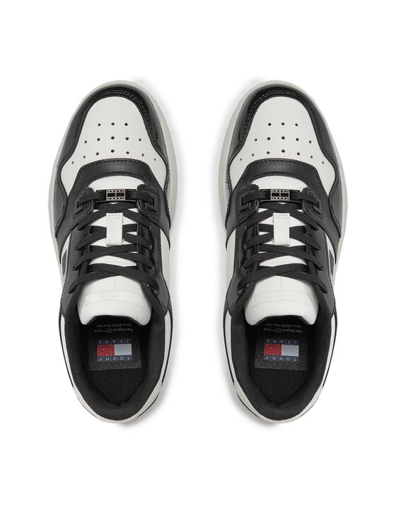 Tommy Jeans Tommy Jeans Сникърси Tjw Retro Basket Flatform Patent EN0EN02523 Екрю