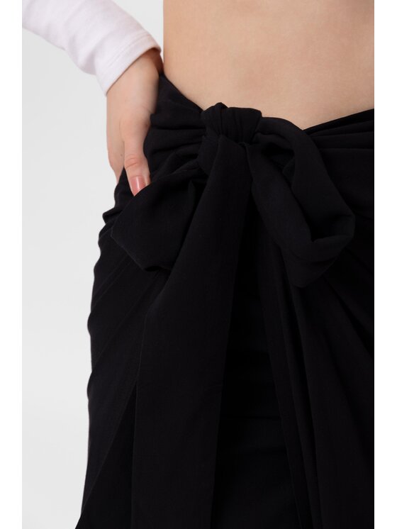 LAURELLA LAURELLA Sukně 7UL006 Černá Regular Fit