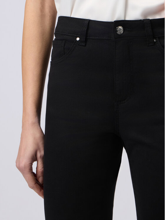 Oltre Oltre Pantaloni di tessuto P786R008240N033 Nero Regular Fit