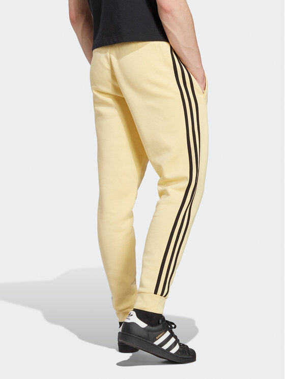 adidas Pantalon jogging Adicolor Classics 3 Stripes Joggers IA4793 Jaune Fitted Fit Modivo