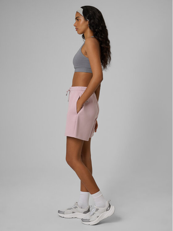 4F 4F Szorty materiałowe ESSENTIAL 4 Różowy jasny Regular Fit