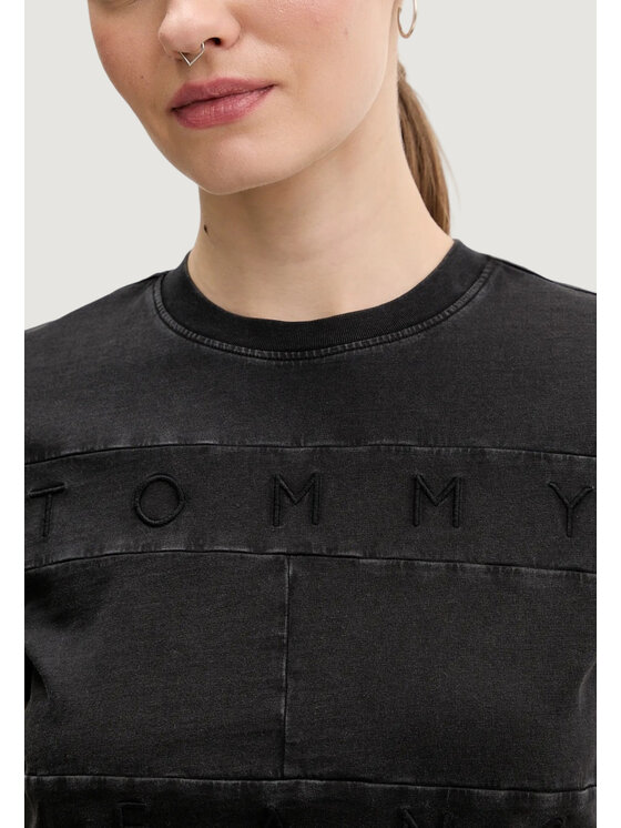 Tommy Jeans Tommy Jeans T-shirt DW0DW22539 Nero Casual Fit