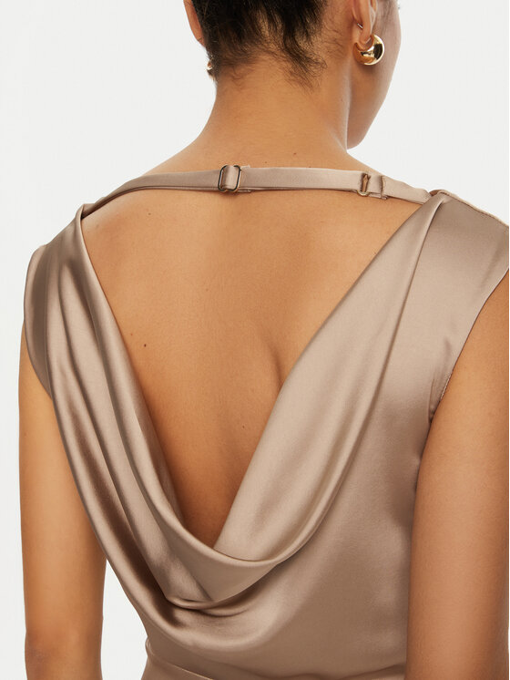 Imperial Imperial Kokteilinė suknelė AFBAIBA Smėlio Slim Fit