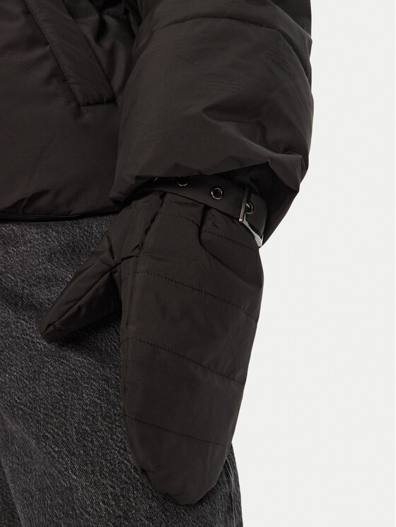 Gestuz Gestuz Kurtka zimowa Pinara 10909184 Czarny Loose Fit
