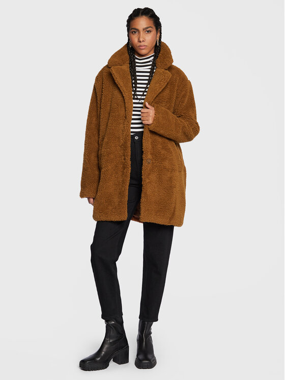 Peak performance outlet teddy coat
