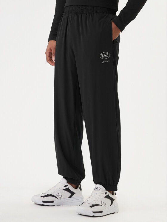 EA7 Emporio Armani EA7 Emporio Armani Анцуг 7M000928 AF13137 UC001 Черен Regular Fit