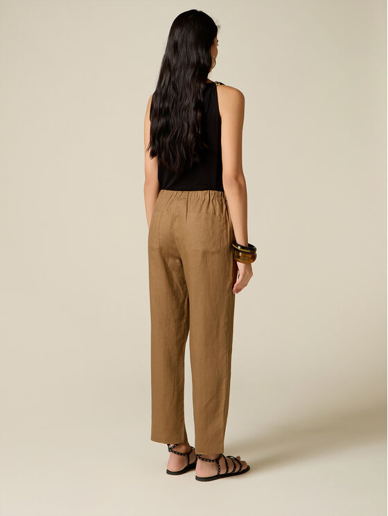 Oltre Oltre Spodnie materiałowe P061J102597N0F2 Kremowy Regular Fit