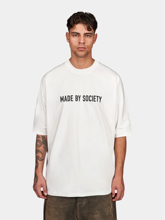 MADE BY SOCIETY MADE BY SOCIETY T-Shirt BORN TO DISOBEY - T18010 Biały Basic Fit