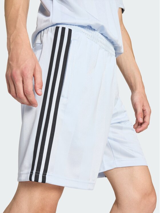 adidas adidas Szorty materiałowe 159302 Błękitny Regular Fit