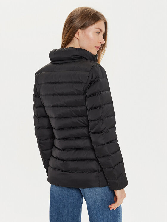 Geox Geox Vatovaná bunda Calithe W4626T T3122 F9000 Černá Regular Fit