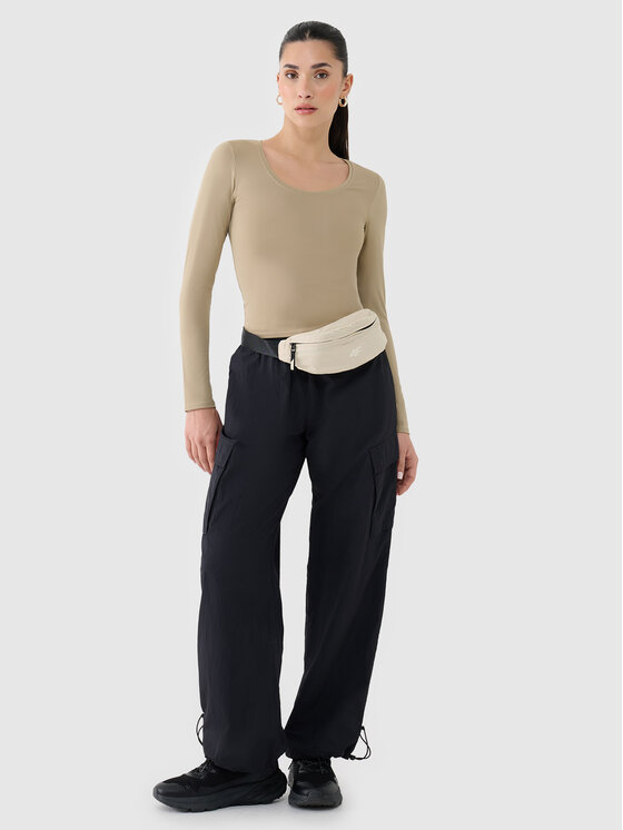4F 4F Longsleeve INFLUENCER Beżowy Slim Fit