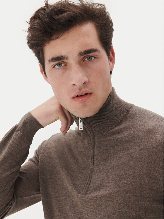 Matinique Matinique Džemper Mason 30207103 Smeđa Regular Fit