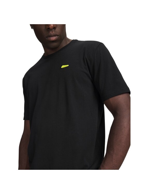 Under Armour Under Armour T-Shirt 6013606 Czarny Regular Fit