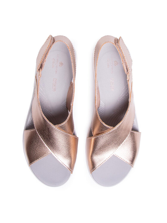 Clarks Sand ly Step Cali Cove 261441234 Zlat Modivo.cz