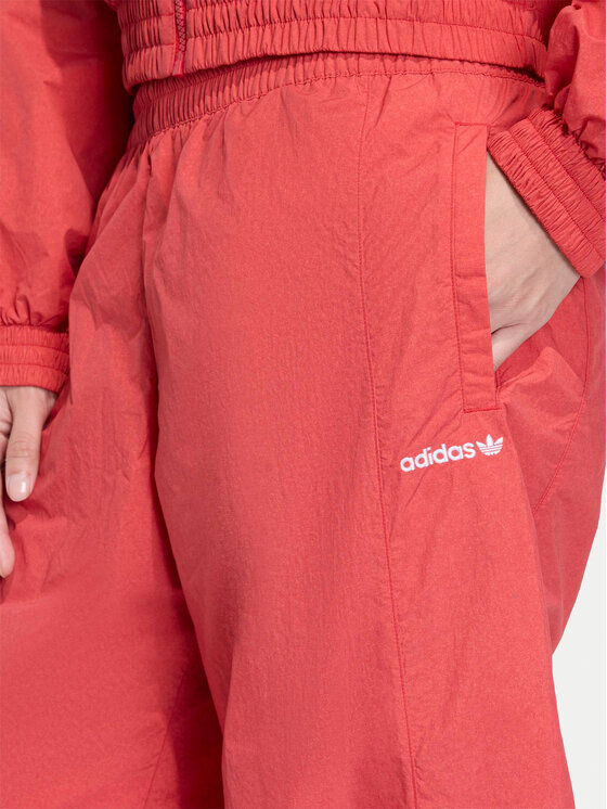 adidas adidas Sportinės kelnės Blocked Washed KD8791 Raudona Loose Fit