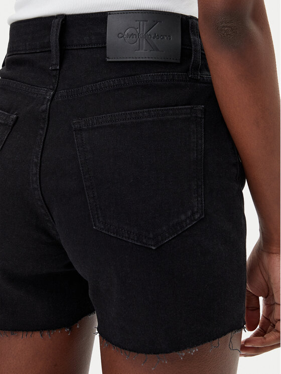 Calvin Klein Jeans Calvin Klein Jeans Szorty jeansowe J20J225154 Czarny Mom Fit