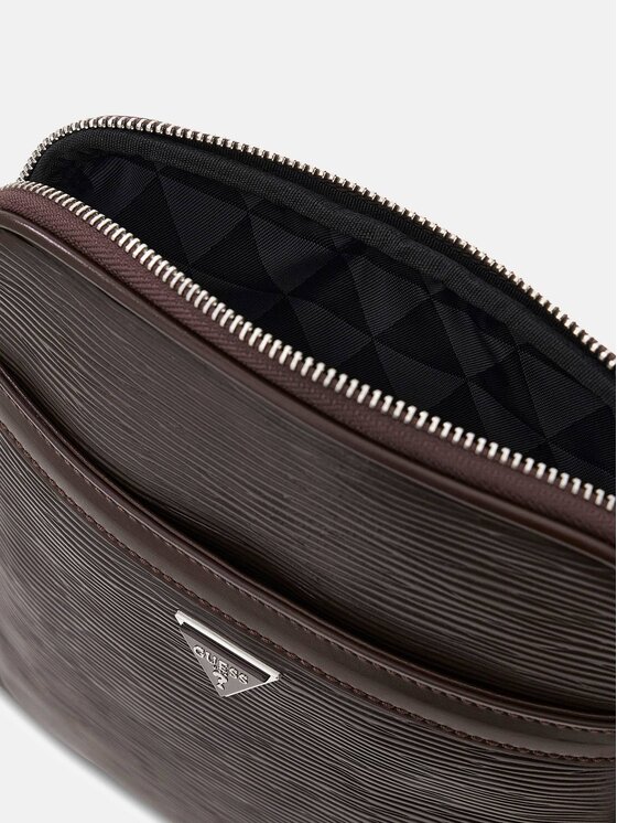 Guess Guess Kott 182870 Pruun