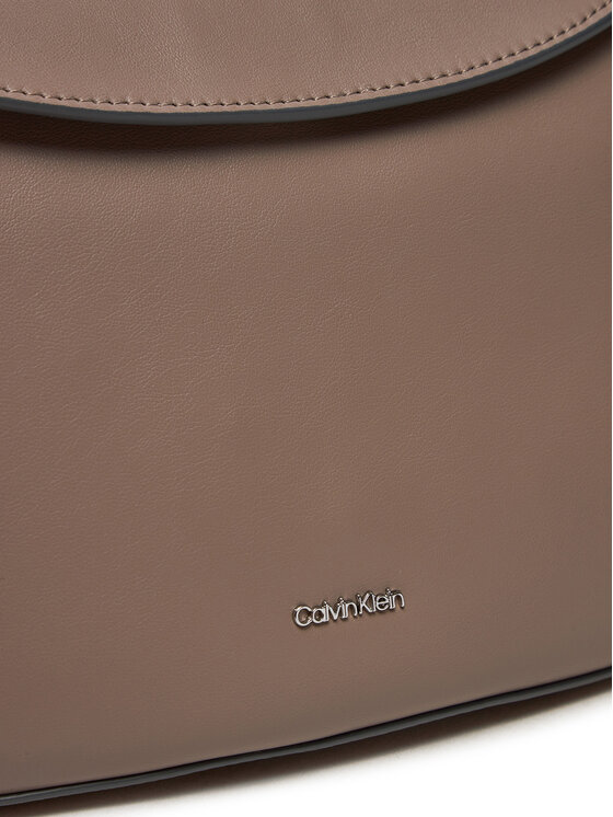 Calvin Klein Calvin Klein Ročna torba Soft Sculpt K60K612565 Siva