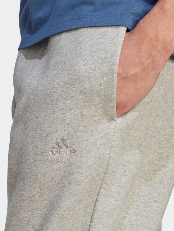 adidas adidas Spodnie dresowe All SZN Fleece IJ6882 Szary Regular Fit