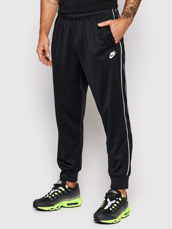 Nike Nike Спортивні штани Sportswear CZ7823 Чорний Standard Fit