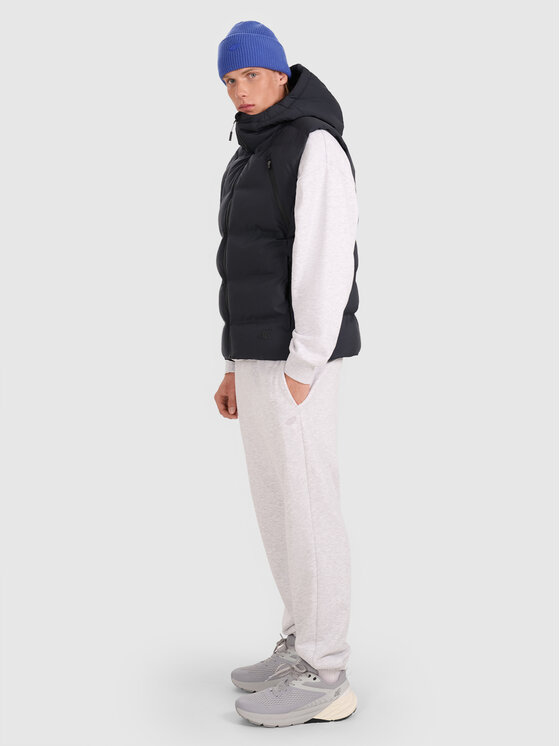 4F 4F Kamizelka URBAN COMMUTER Czarny Regular Fit