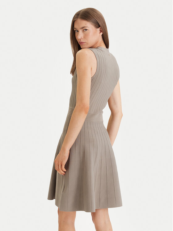 Guess Guess Трикотажна сукня W6GK53 Z0658 Зелений Regular Fit