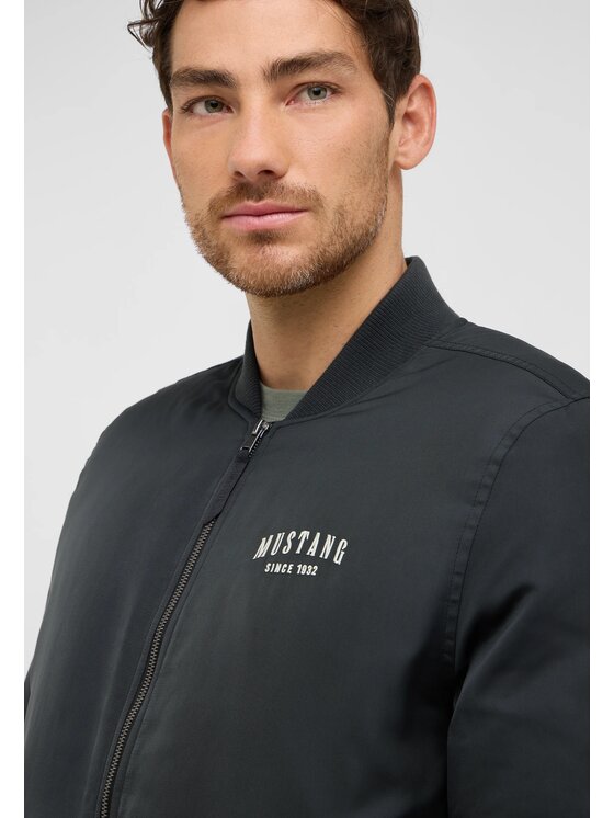 Mustang Mustang Kurtka przejściowa Style Byron Czarny Regular Fit