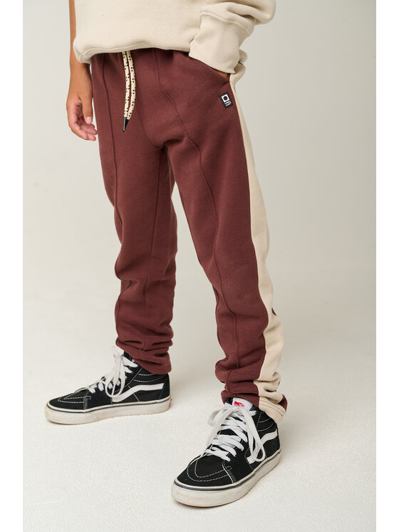 Tumble 'N Dry Tumble 'N Dry Spodnie dresowe 84/22151/11479/8058 Brązowy Regular Fit