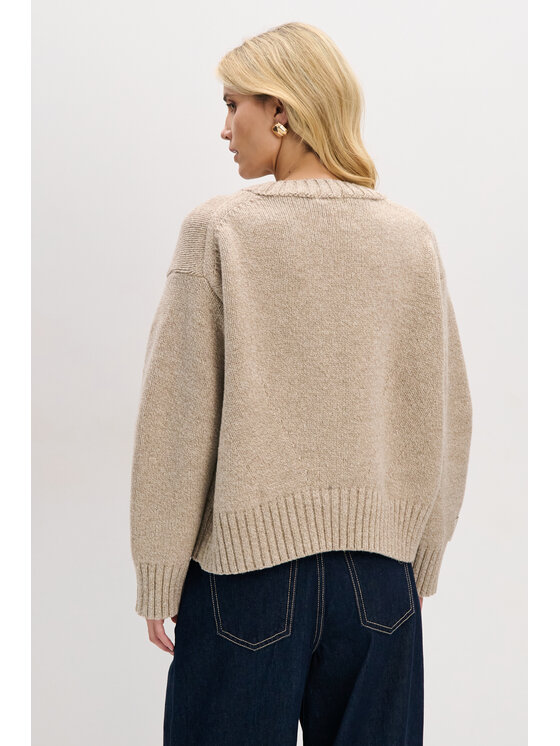 Fobya Fobya Sweter F2089 Beżowy Basic Fit