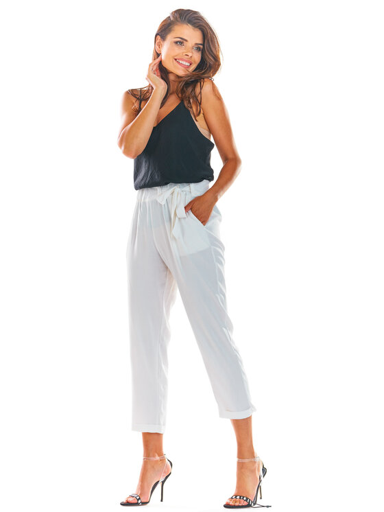 Awama Awama Spodnie damskie A303 Biały Basic Fit