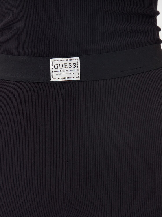 Guess Guess Leggings 173791 Crna Classic Fit