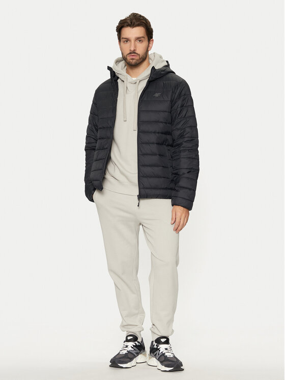 4F 4F Žieminė striukė 4FWAW24TDJAM484 Juoda Regular Fit