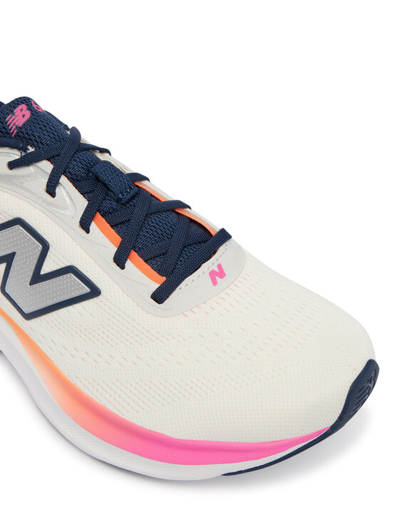 New Balance New Balance Běžecké boty Fresh Foam 680 V9 W6809BI Bílá