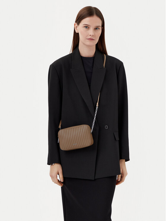 Calvin Klein Calvin Klein Torbica Mini Line Quilt Camera Bag K60K613078 Siva