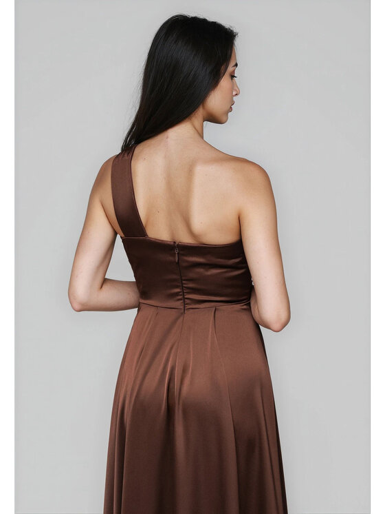 Ombre Ombre Sukienka wieczorowa LA-OM-DLR252 Brązowy Regular Fit