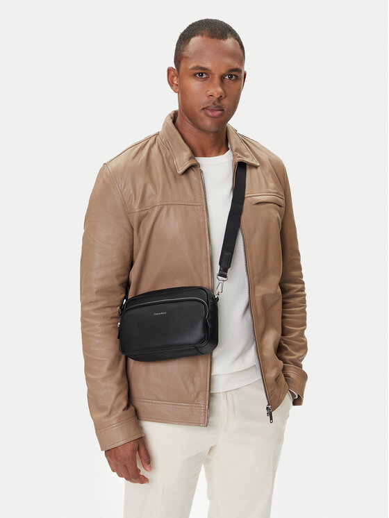 Calvin Klein Calvin Klein Мъжка чантичка Raised Camera Bag LV04D3159G Черен