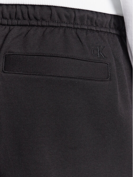 Calvin Klein Jeans Calvin Klein Jeans Szorty sportowe J30J322916 Czarny Relaxed Fit