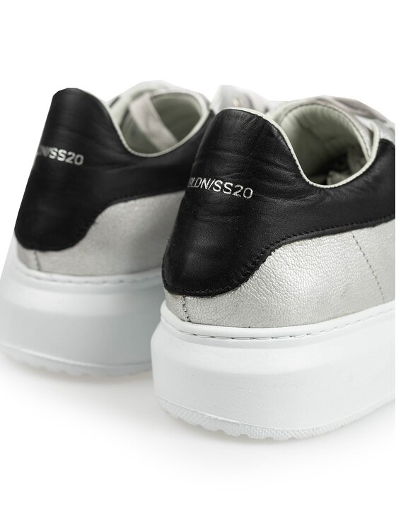 Baldinini Baldinini Sneakersy DE0410T10LA Srebrny