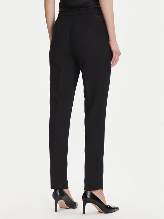 Luisa Spagnoli Luisa Spagnoli Hlače Otre 542530 Crna Regular Fit